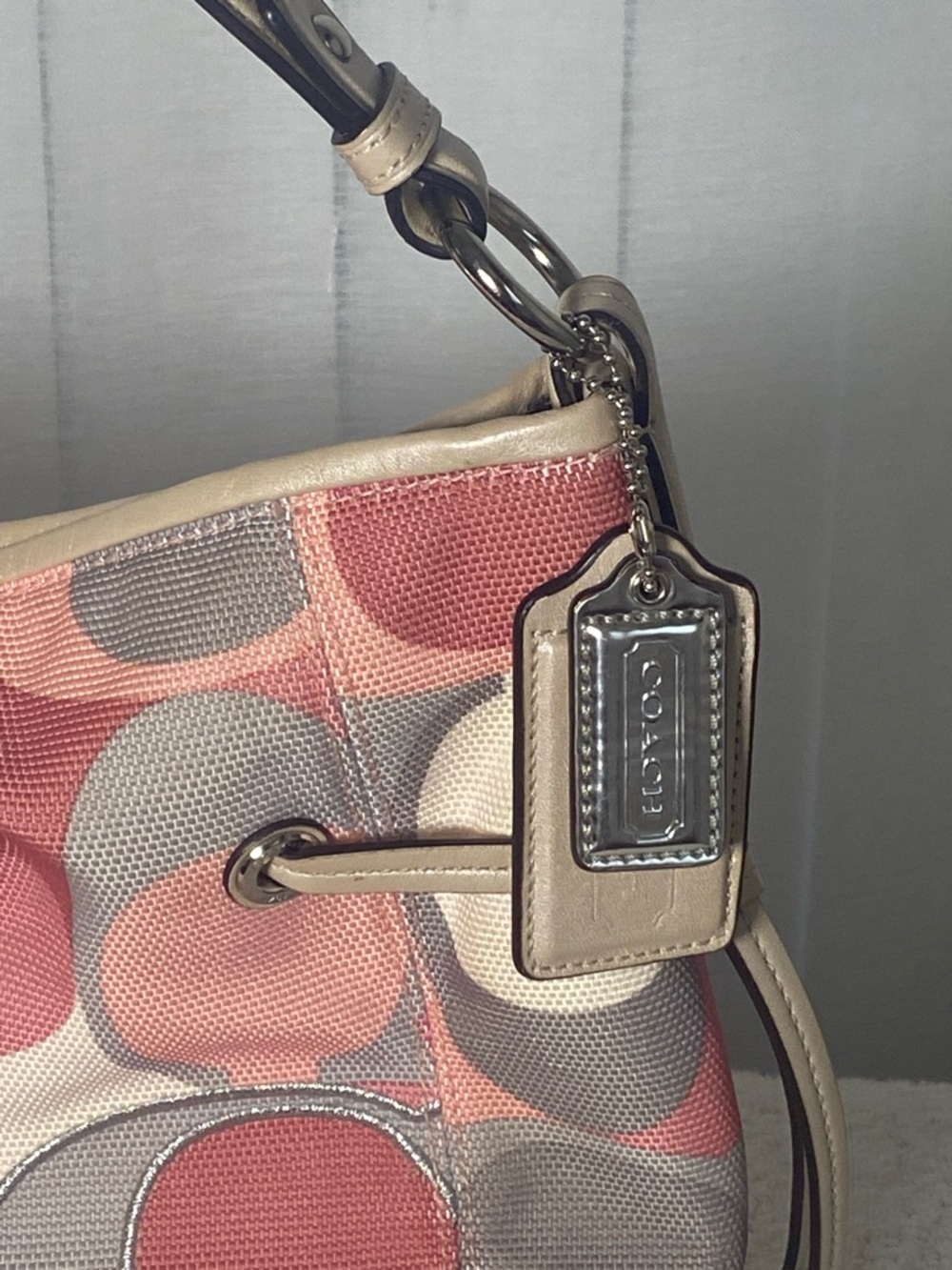 GUC Coach Chelsea Scarf Print Hobo Bag - Picture 5 of 9